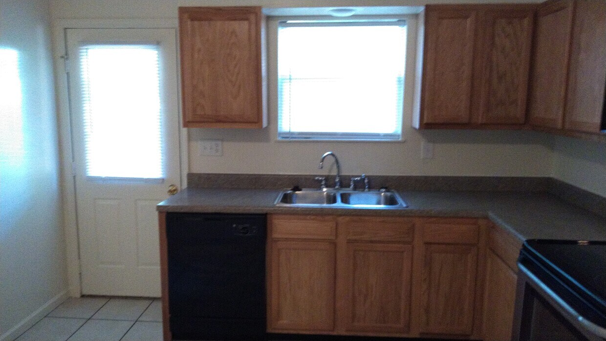 141 Dublin Ln Unit 000, Festus, MO 63028 Apartments 141 Dublin Ln