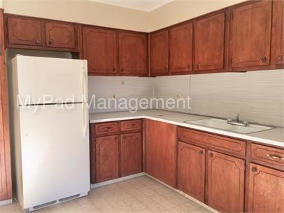 Foto del edificio - 100 Branham Ave SW