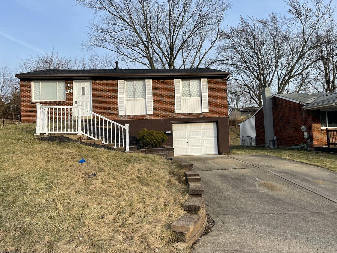 Primary Photo - 1523 Nash Ave