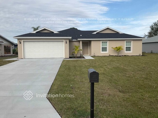 Building Photo - 332 Bahia Blanca Dr