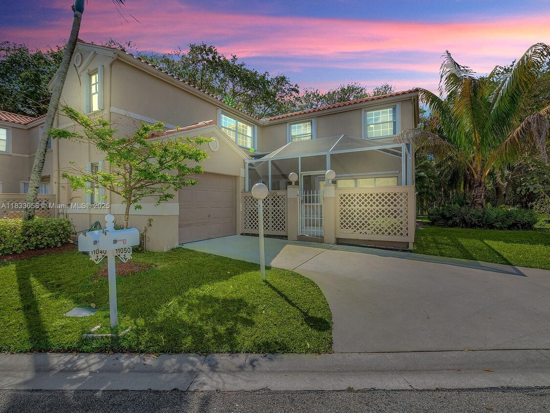 Primary Photo - 11050 Nautilus Dr