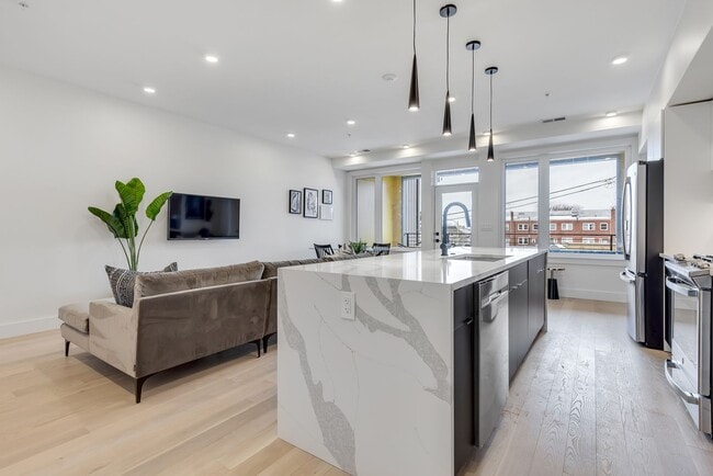 Interior Photo - Viva at Capitol Hill