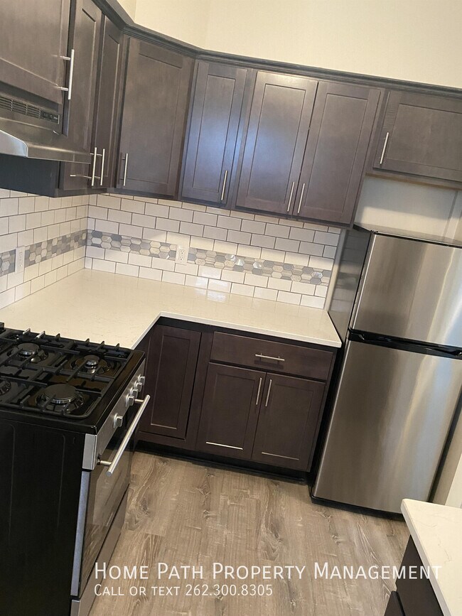 Foto del edificio - 832 N 70th St