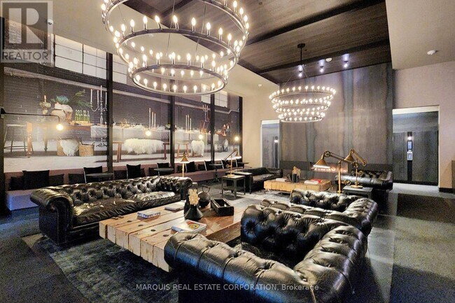 Building Photo - 505 Richmond St W