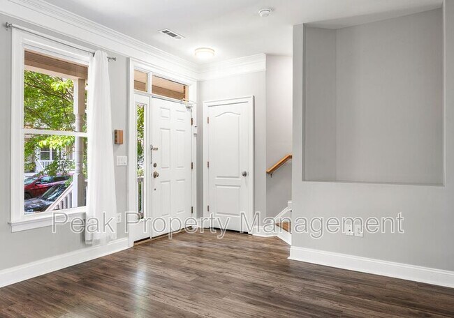 Foto del edificio - 711 S Laurel St