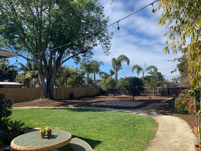 Foto del edificio - 1224 Morse St