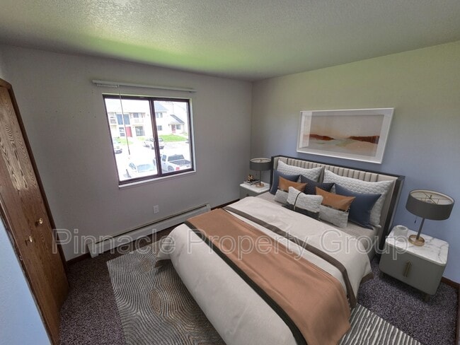 Building Photo - 3893 Orr Dr