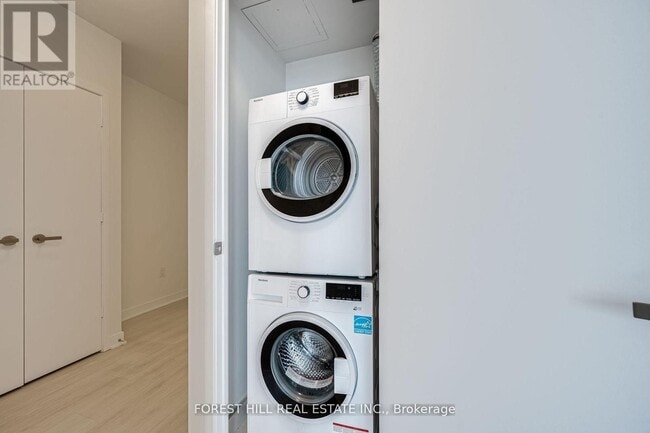 Building Photo - 3900 Confederation Pkwy