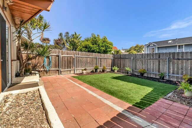 Building Photo - 4341 Montalvo Street