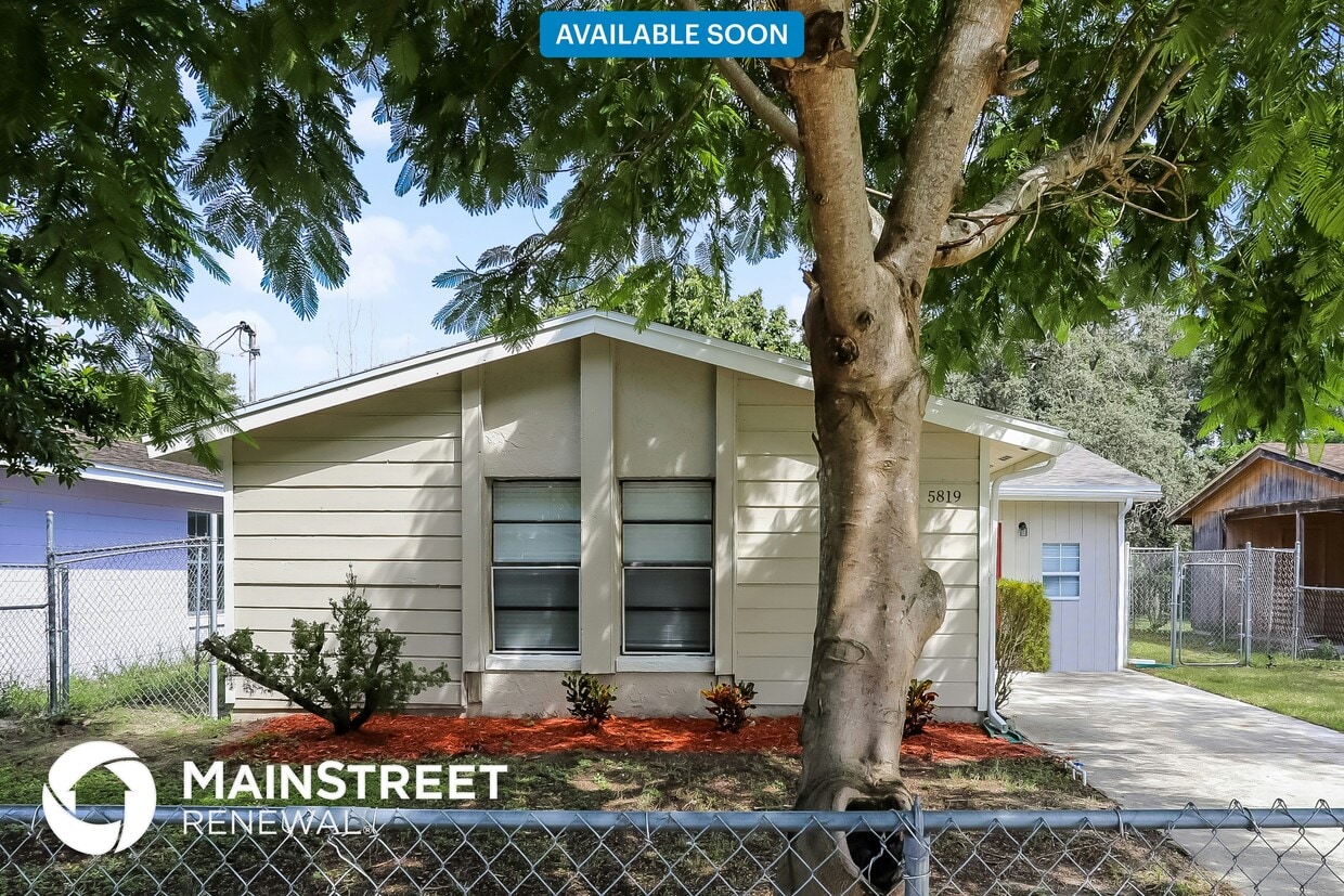 Primary Photo - 5819 W Amelia St