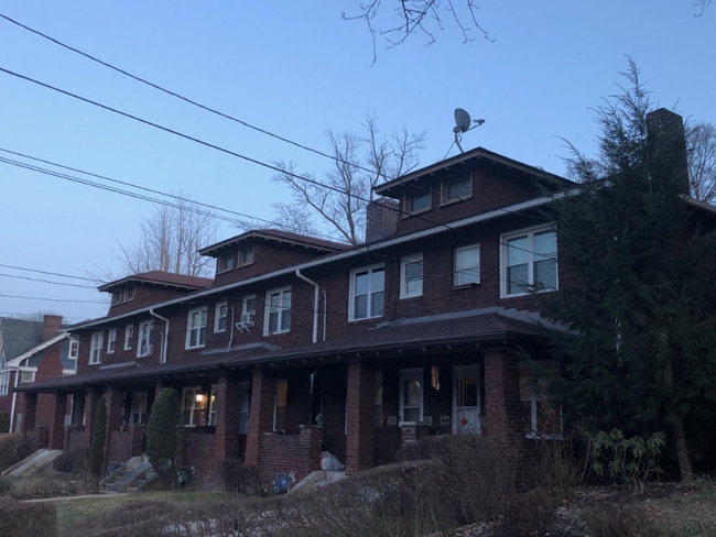 Photo - 5646 Woodmont St House