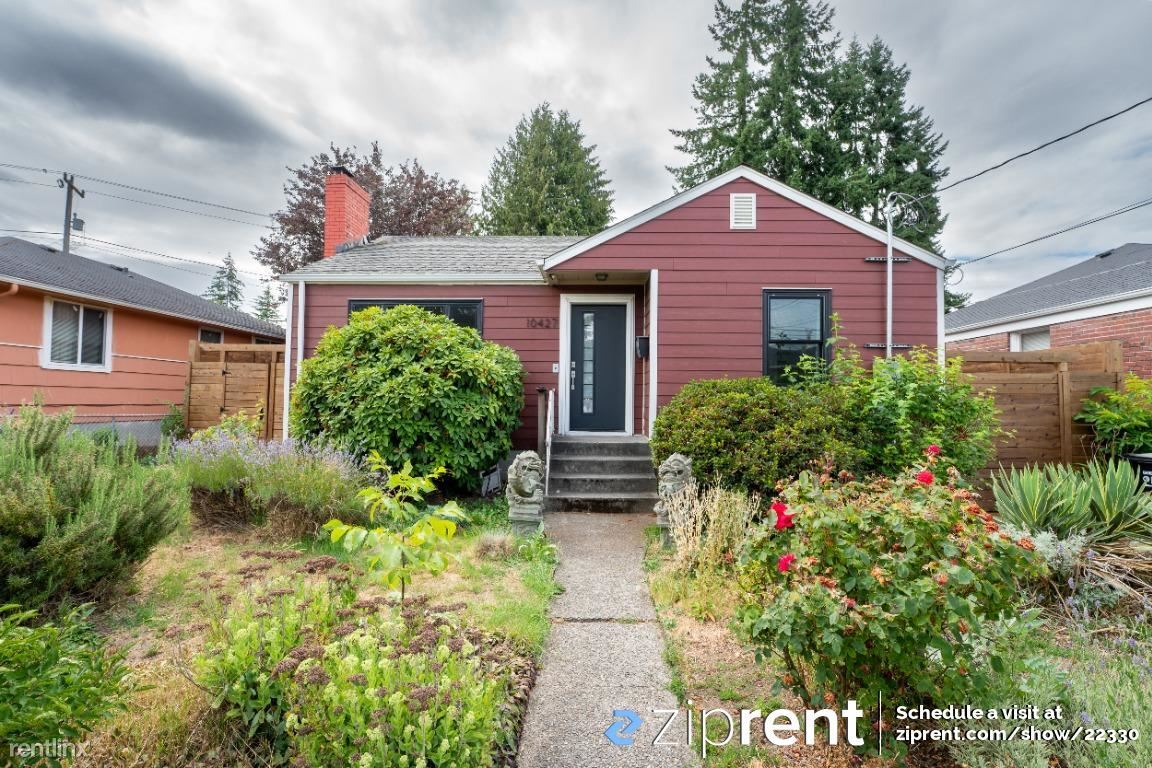 Primary Photo - 4 br, 2 bath House - 10427 63rd Ave S, Sea...