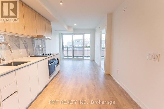 Building Photo - 1100 Sheppard Ave W