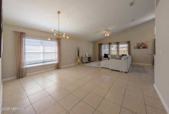 Foto del edificio - 12985 Harborton Dr