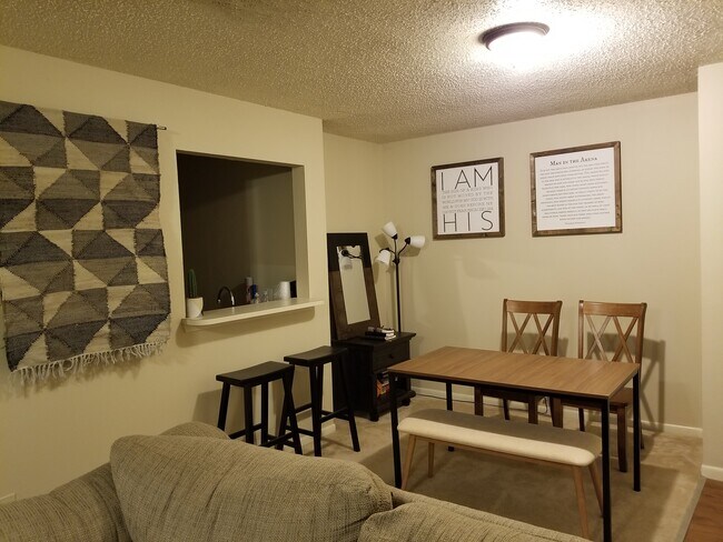 Dining Room - 1604 Stoney Ridge Ct