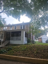 Building Photo - 609 Harrington St