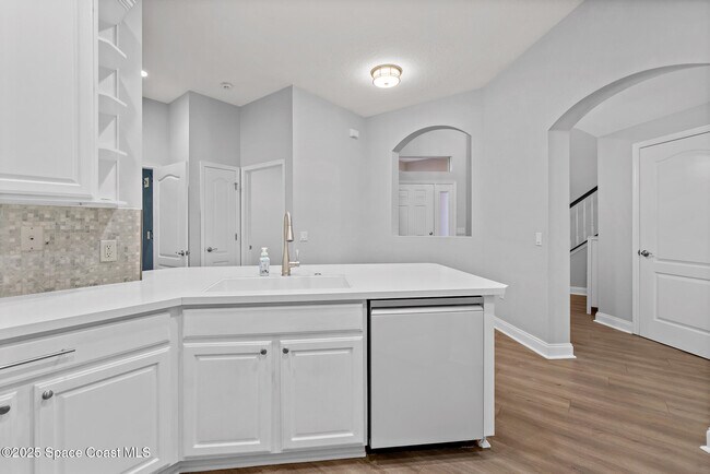 Building Photo - 1741 Kinsale Ct