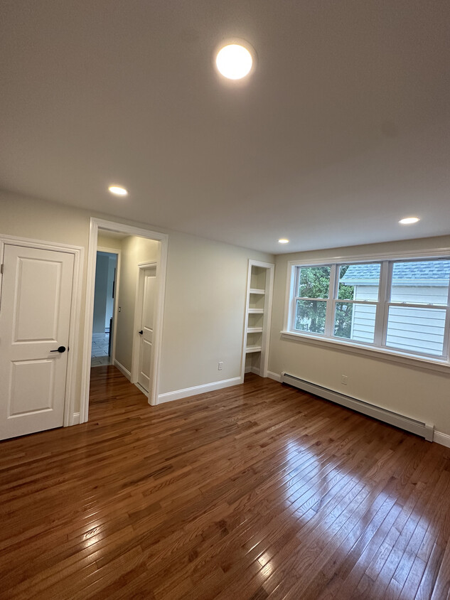 Foto principal - 79 W 54th St