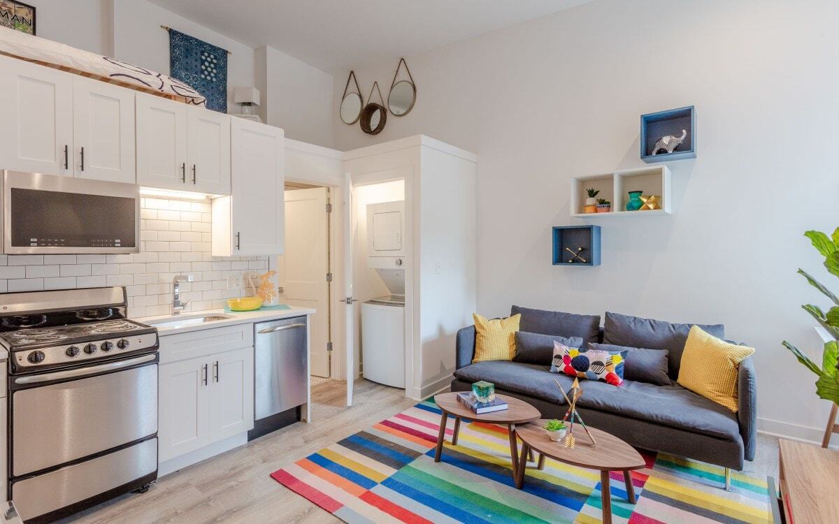 Primary Photo - Completely renovated Uptown property