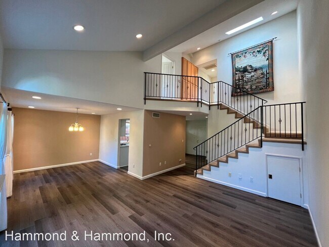 Foto del edificio - 2 br, 2.5 bath House - 17740 Merridy St. #22