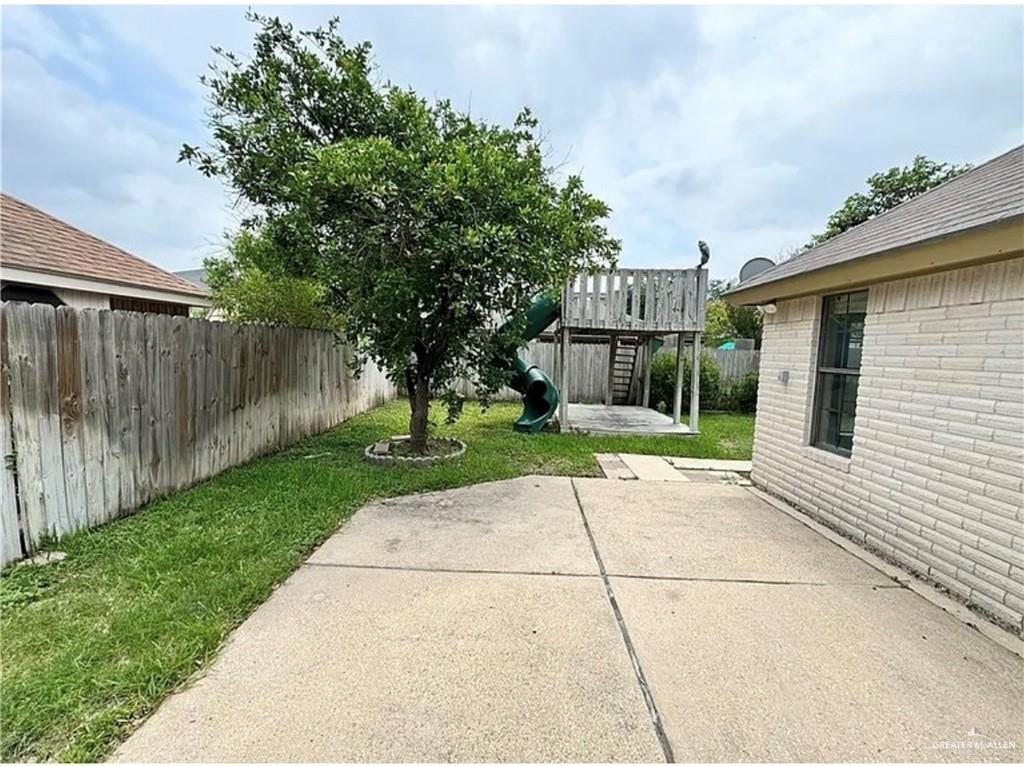 Foto del edificio - 3817 Nightingale Ave