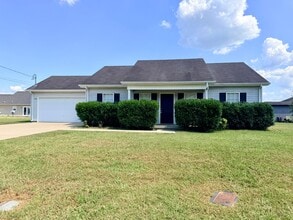 Building Photo - 1516 Destiny Dr