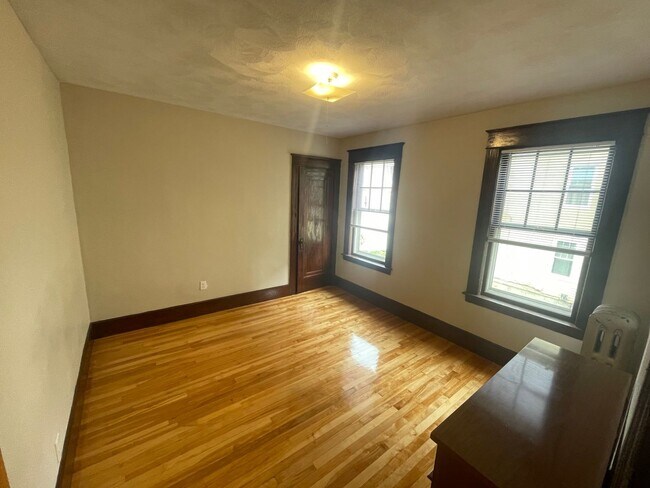 Foto del edificio - 174 Vernon St