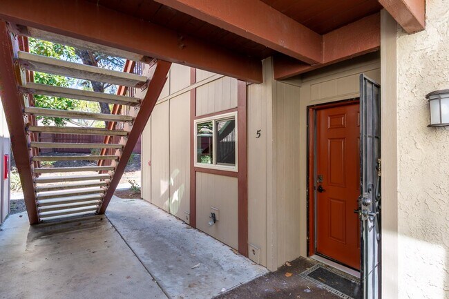 Close to Parking - 5513 Adobe Falls Rd