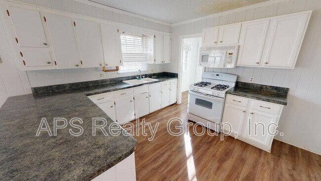 Foto del edificio - 108 Wilson St