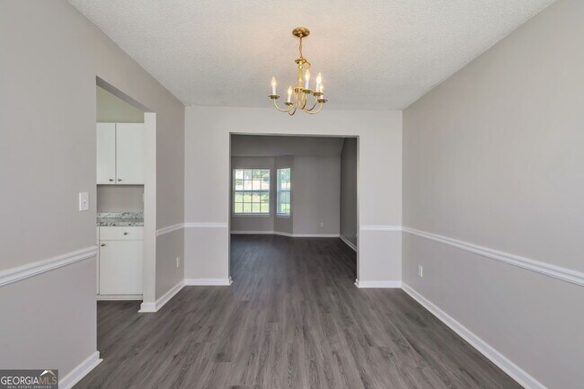 Foto del edificio - 10744 Misty Meadows Ct