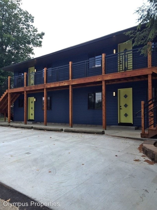 Primary Photo - 1 br, 1 bath Room For Rent - 415 S Dunn St