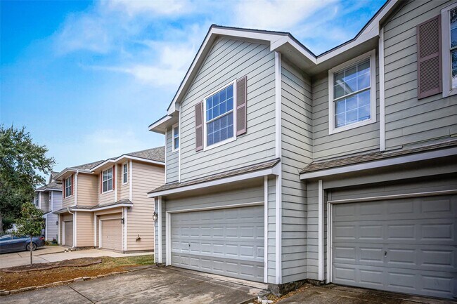 Foto del edificio - 12427 Oriole Lake Way