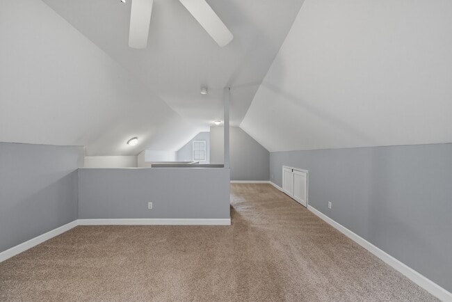 Foto del edificio - 8504 Powis Cir