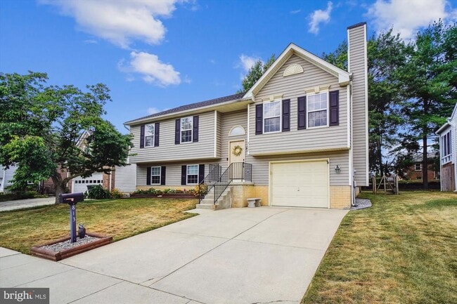 Building Photo - 813 Geronimo Dr