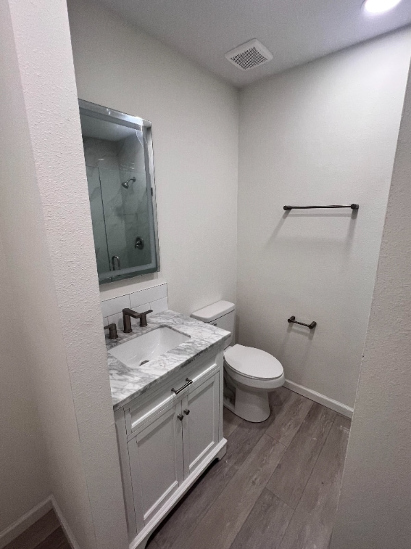 Building Photo - 1156 Orange Ave