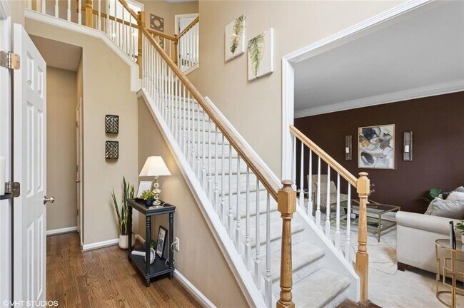 Foto del edificio - 230 Bluff Oak Dr