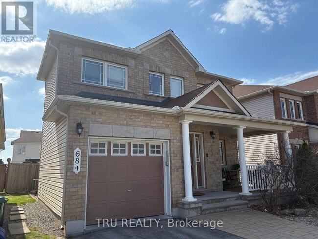 Building Photo - 684 Beatrice Dr