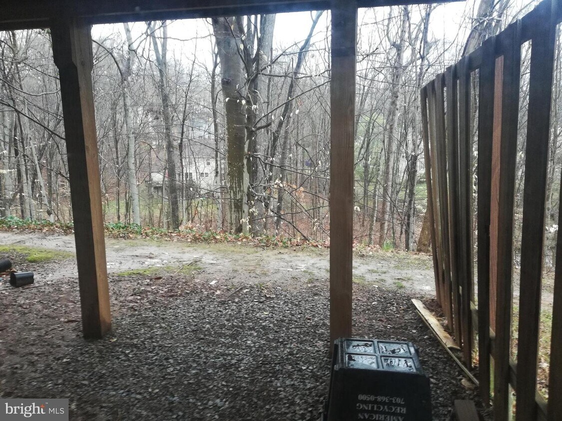 15389 Inlet Pl, Montclair, VA 22025 Townhome Rentals in Montclair VA