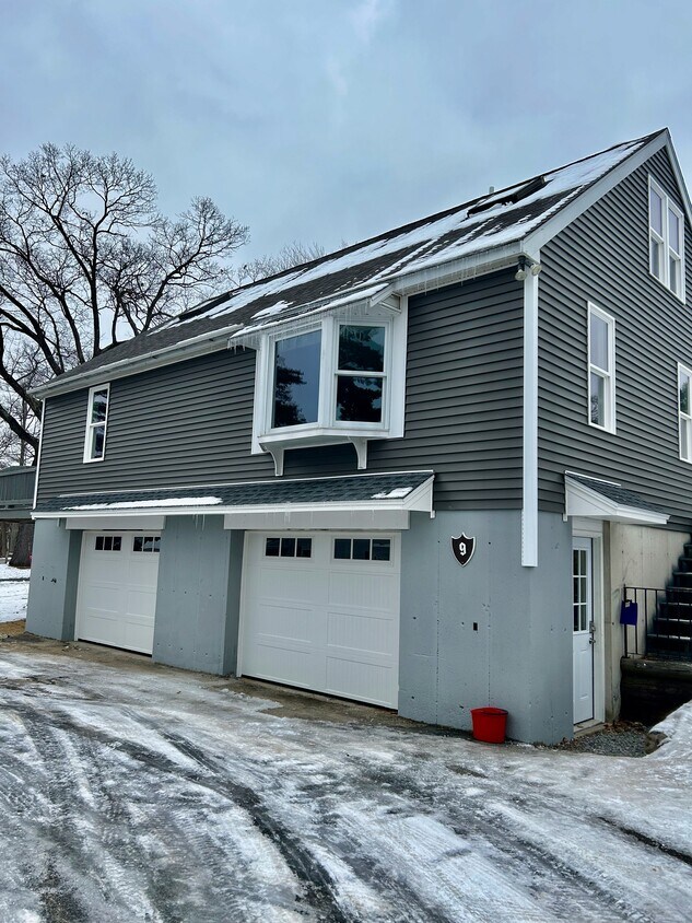 9 Pine Bluff Ave, Merrimac, MA 01860 House Rental in Merrimac, MA