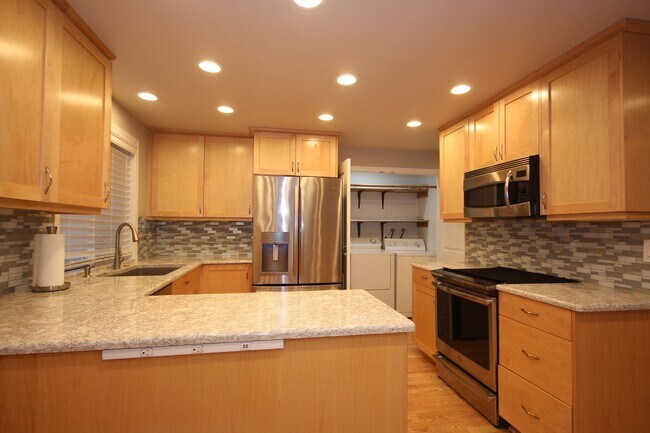 Foto del edificio - Cherokee Bay Home in Maple Valley