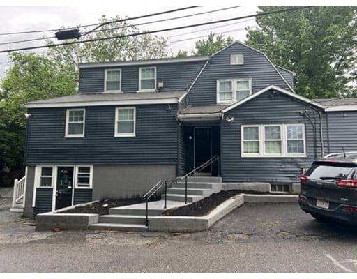 Primary Photo - 254 N Main St