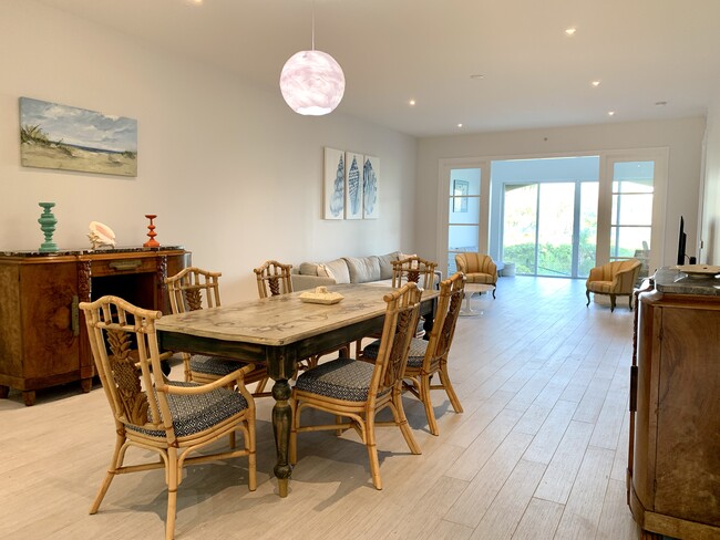 Dining Room looking towards Living Room, Sunroom & Waterside Intracoastal Backyard - 28 Harbour Isle Dr W