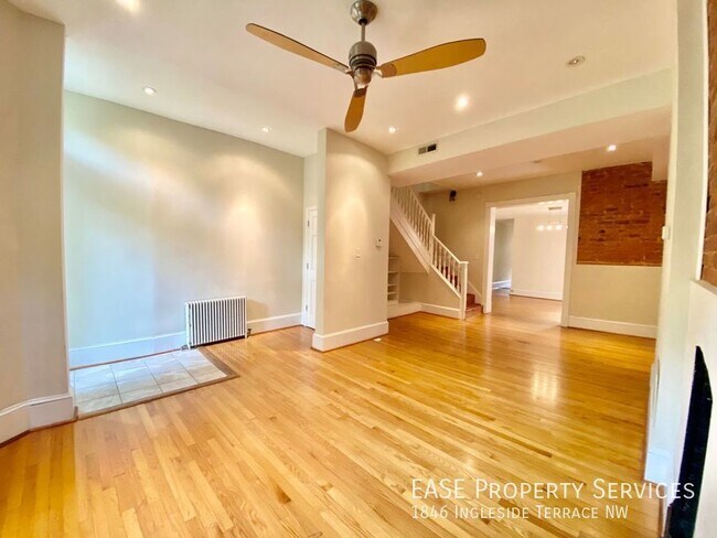 Building Photo - 1846 Ingleside Terrace NW
