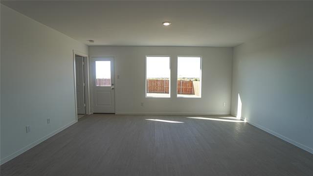 Foto del edificio - 5316 Agalinis Ave