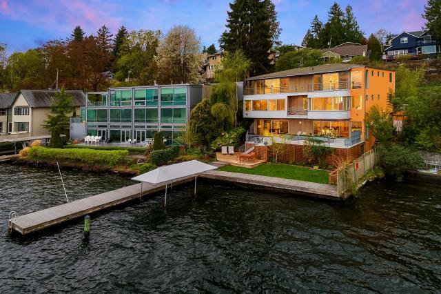 Foto del edificio - 5 bedroom in Seattle WA 98125