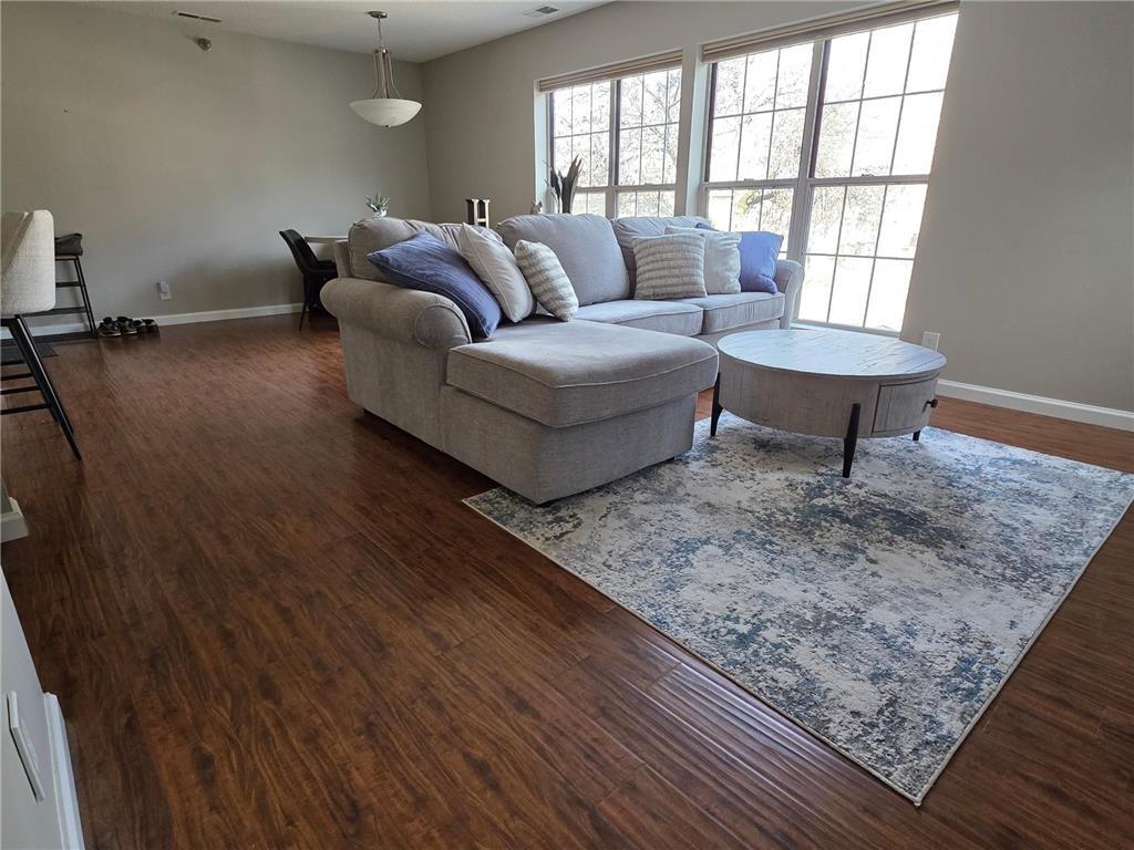 Foto principal - 5978 Chasewood Pkwy
