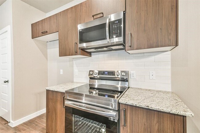 Foto del edificio - 25540 Starling Ln