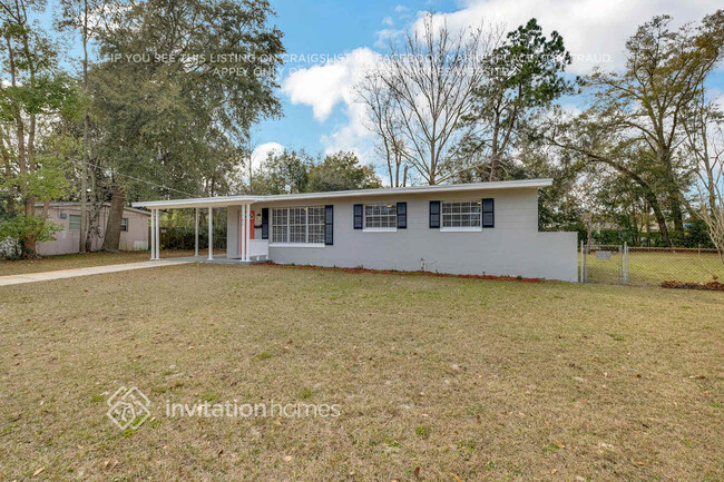 Building Photo - 1650 Cezanne Dr W