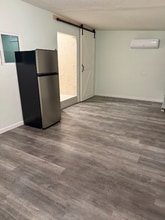 Building Photo - 0 Norwegian Ave