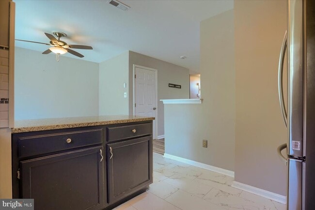 Foto del edificio - 618 Milford Ct